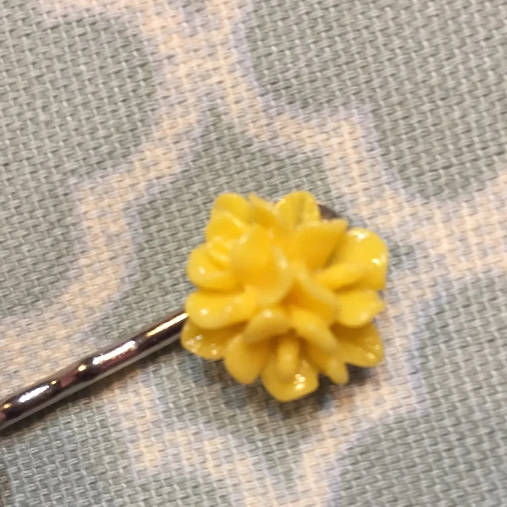 Floral Hair Pins Set Of 3